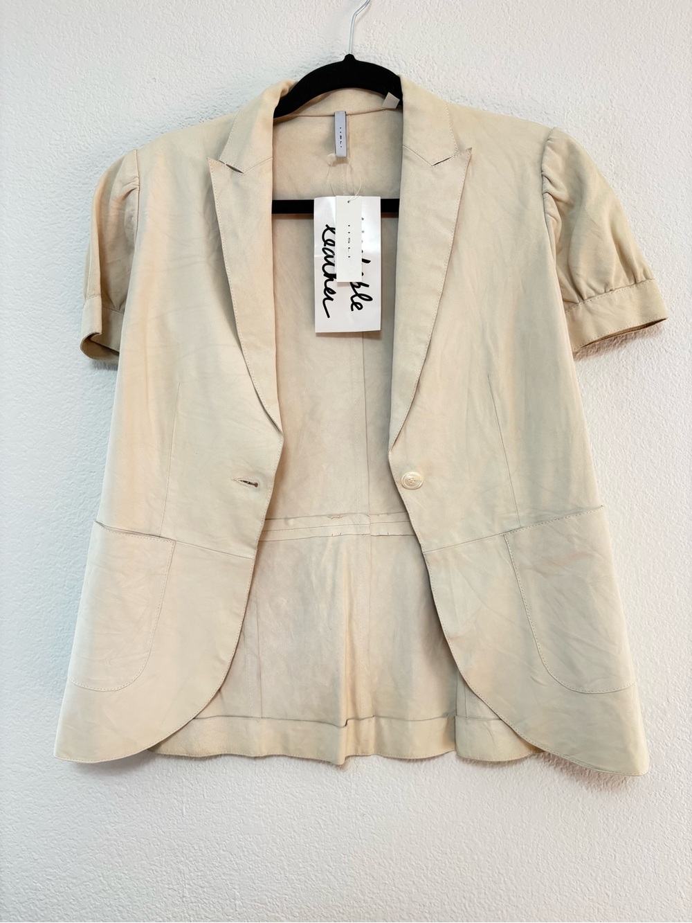 Short-Sleeve Cream Leather Blazer